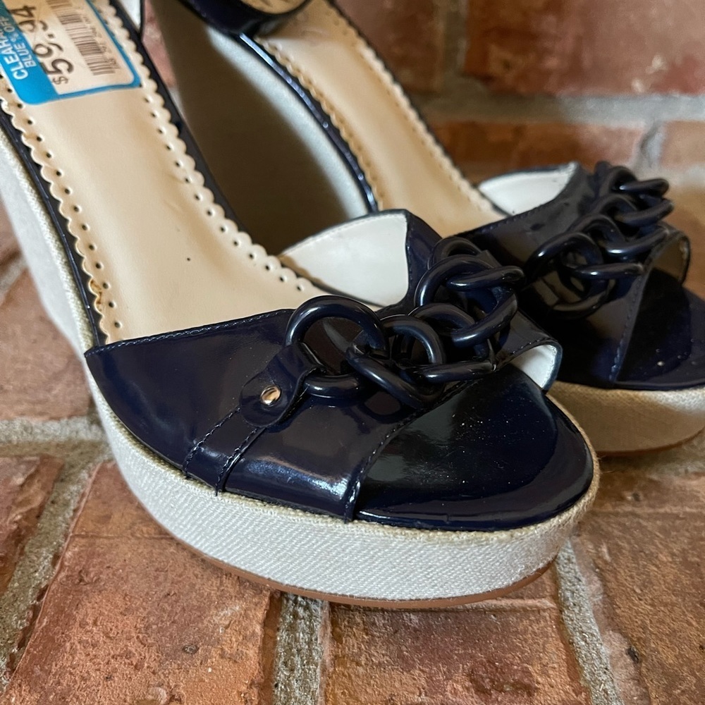 BCBG Paris Lakyle2 Navy Wedges - Picture 2 of 12